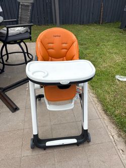 Peg Perego siesta adjustable/foldable high chair