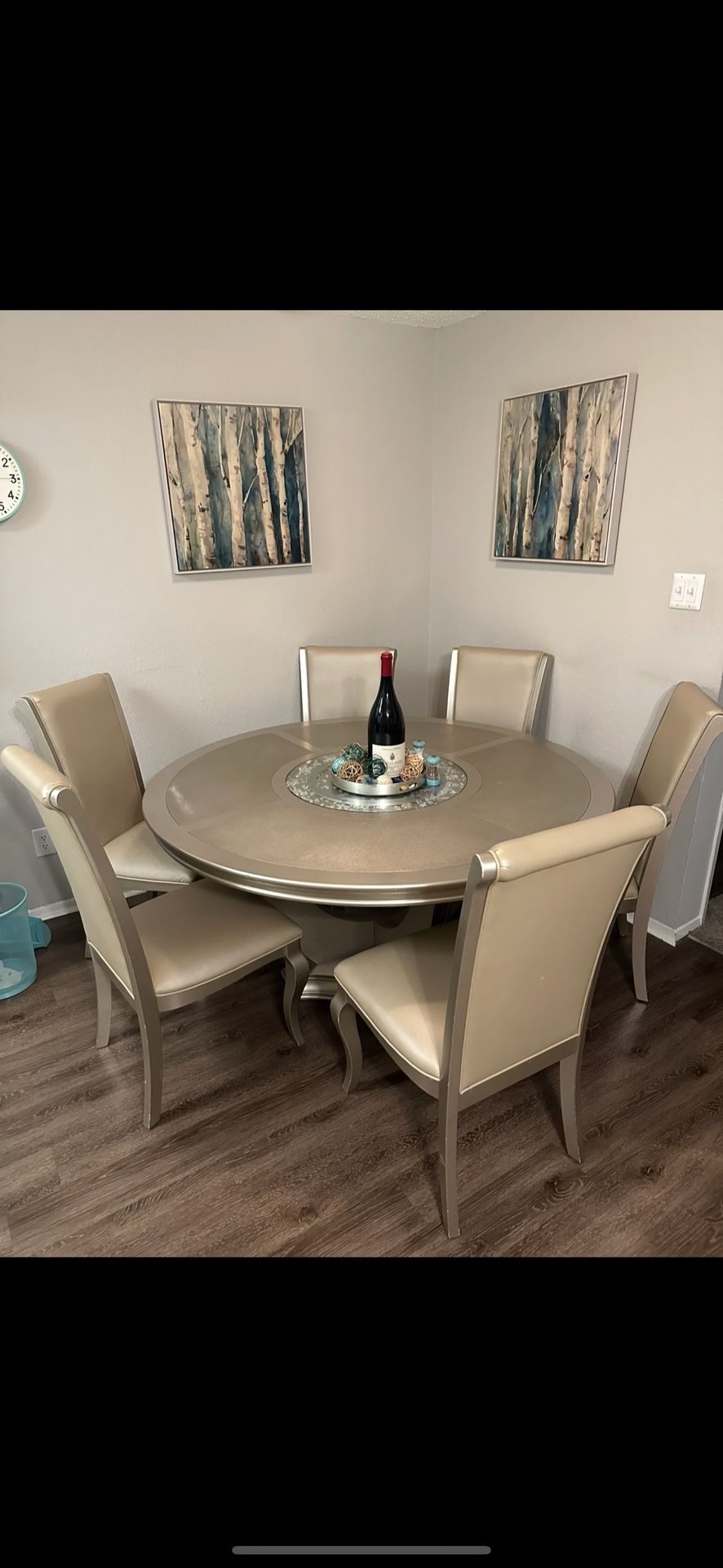 Dinning Room Table