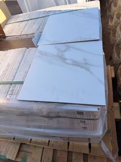 76 boxes 12x12 tiles~~~~1104sq.ft