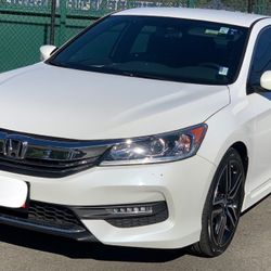 2017 HONDA ACCORD SPORT!! READ DESCRIPTION PLEASE!!!
