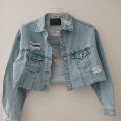 Distressed Denim Cropped Jean Jacket Size: L  Color : Light Blue 
