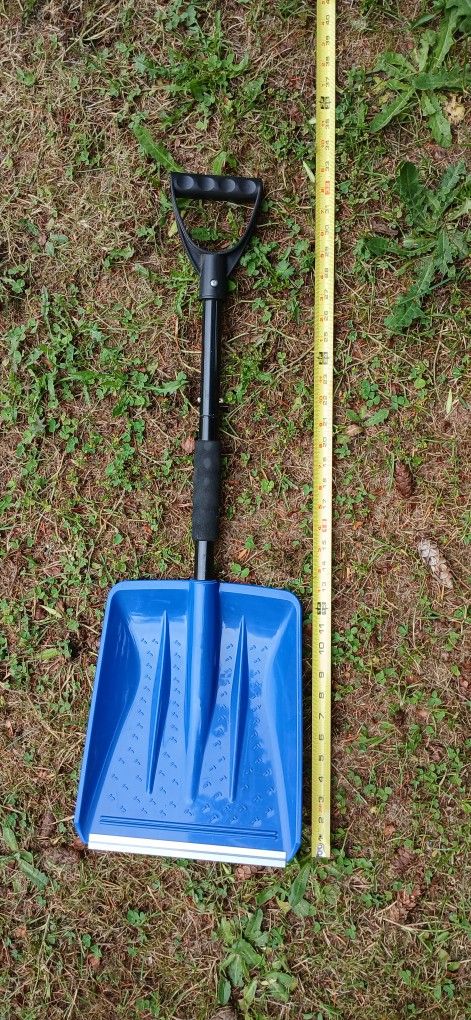 Snow Shovel - Travel Size