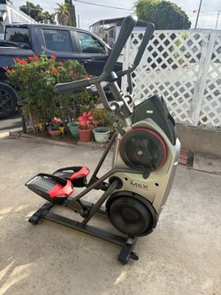 Bowflex Maxtrainer M5