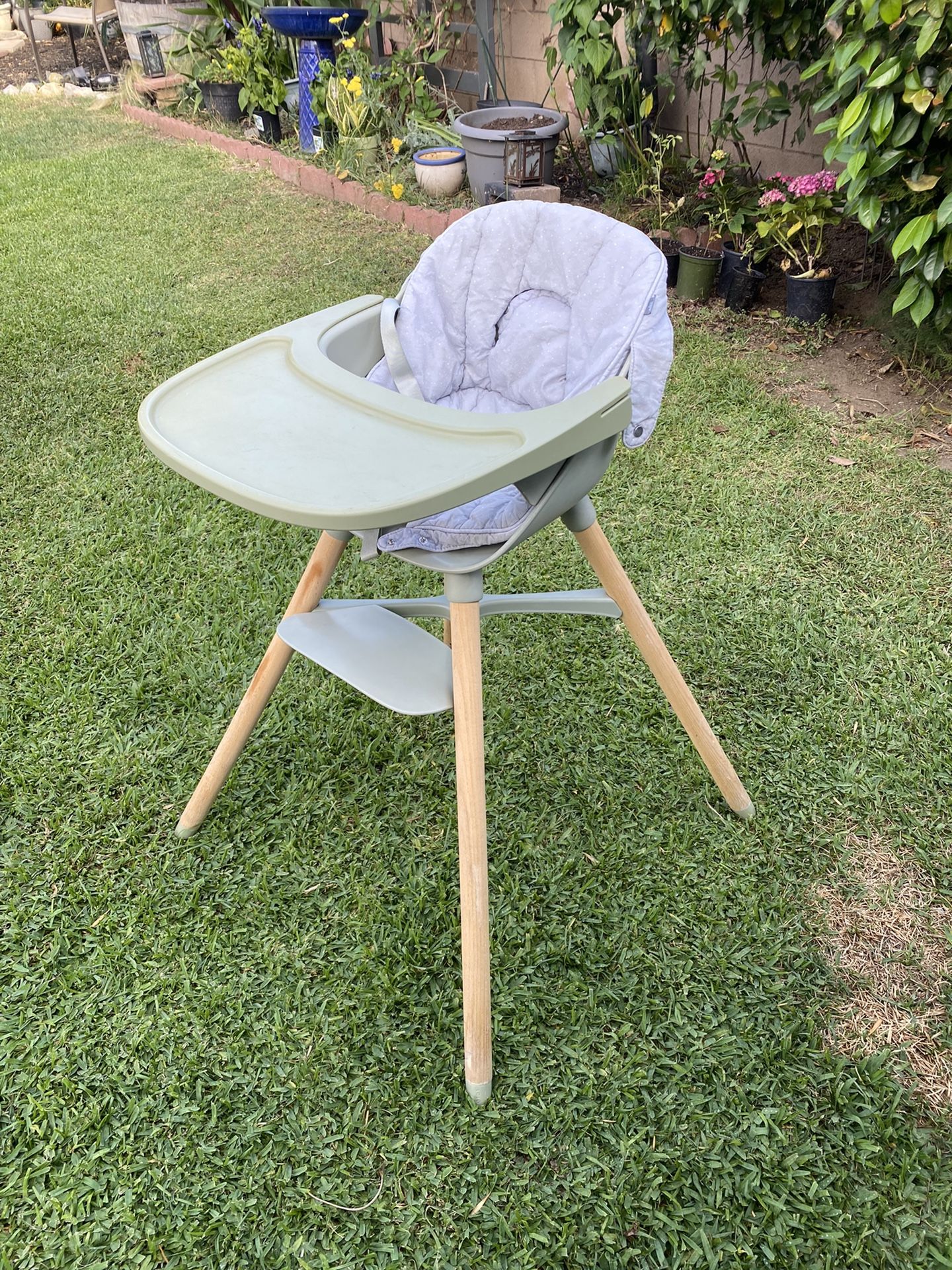 Lalo High Chair