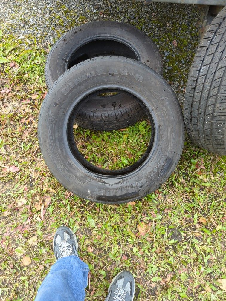 USED TIRES 235/65/17