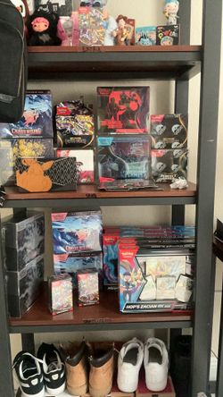 Pokemon etb . / bb/ ex box