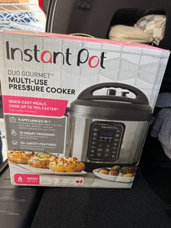 Instant Pot Duo Gourmet 6-Quart Pressure Cooker