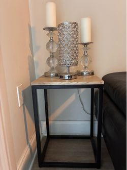Side table (everything included)