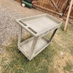 Rubbermaid Utility Cart Good Conditions