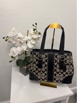 Coach Leah Signature Tote
