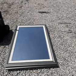 3 Mirror 