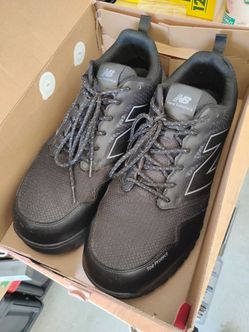 Men's New Balance MX608v5 Slip Resistant Shoe