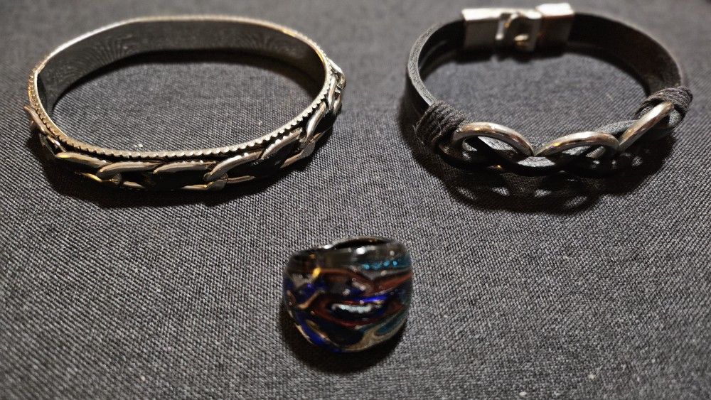 Ladie's Roadie Bracelet & Ring Set