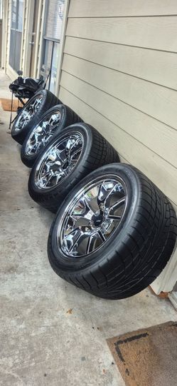 Mustang fr500 Chrome wheels 17x10.5 and 17x9
