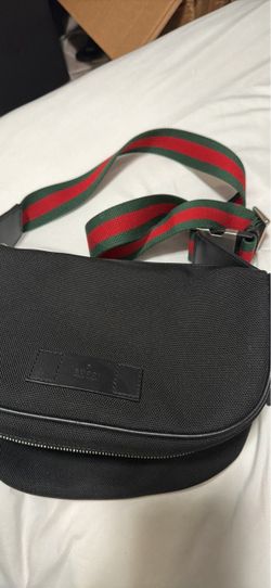 Gucci Authentic Cross Body Bag