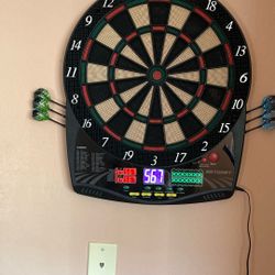Electronic Dartboard With Darts