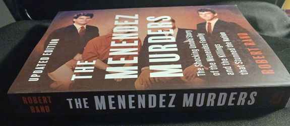 THE MENENDEZ MURDERS BOOK 📖