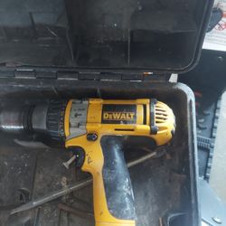 18 Volt XRP Hammer Drill 