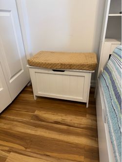 Storage bench