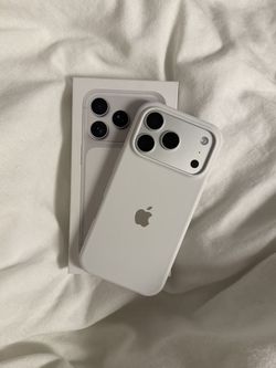 IPHONE 17 PRO