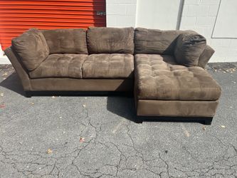 Cindy Crawford sectional couch sofa Free Delivery 