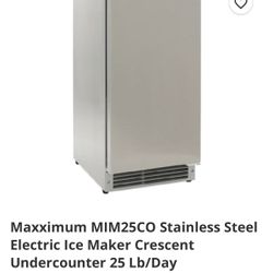 Maxximum MIM25CO Stainless Steel Electric Ice Maker Crescent Undercounter 25 Lb/Day
