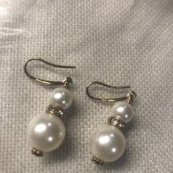 Dangly earrings 