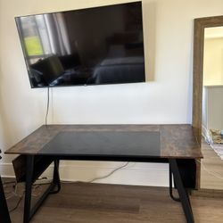 Sedeta 63 Inch Desk With Hidden Shelves  