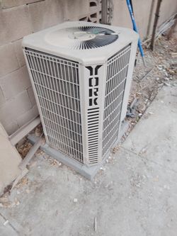 Air conditioning unit