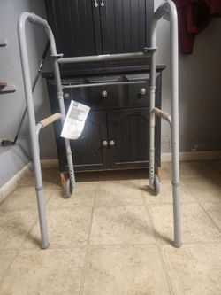 Midline Walker