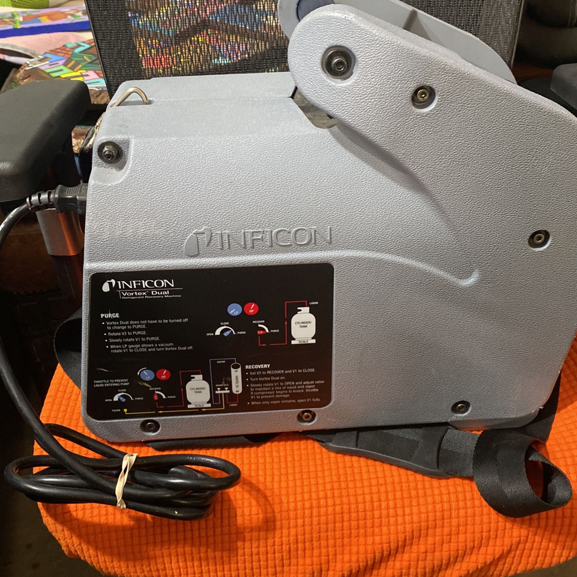 Inficon 714-202-G1 Vortex Dual Refrigerant Recovery Machine HP 120V for  Sale in Humble, TX OfferUp
