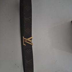 Louis Vuitton Reversible Belt 
