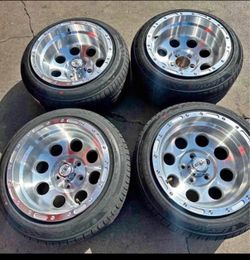✅ Vendo Rines nuevos Para Toyota R 22 For Rangue con llantas nuevas por $ 980