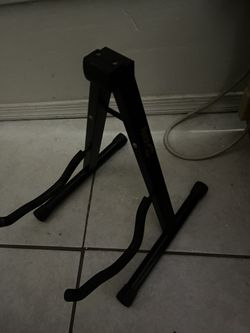Guitar Stand