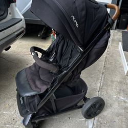 Nuna Tavo Stroller