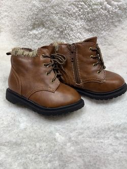 Cat & Jack Toddler Brown Lace-Up Boots size 5 Preowned Excellent Condition Pet & Smoke Free Home . Durable toddler boots are brown faux leather wit