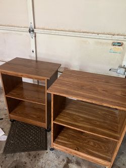 2 wooden shelf’s carts