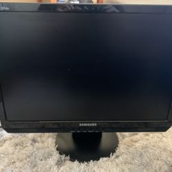 22” Samsung Monitor Has DVI To HDMI 