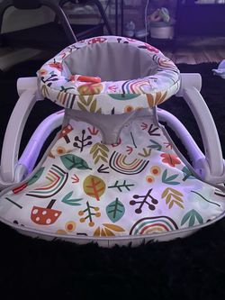 Baby sit up chair