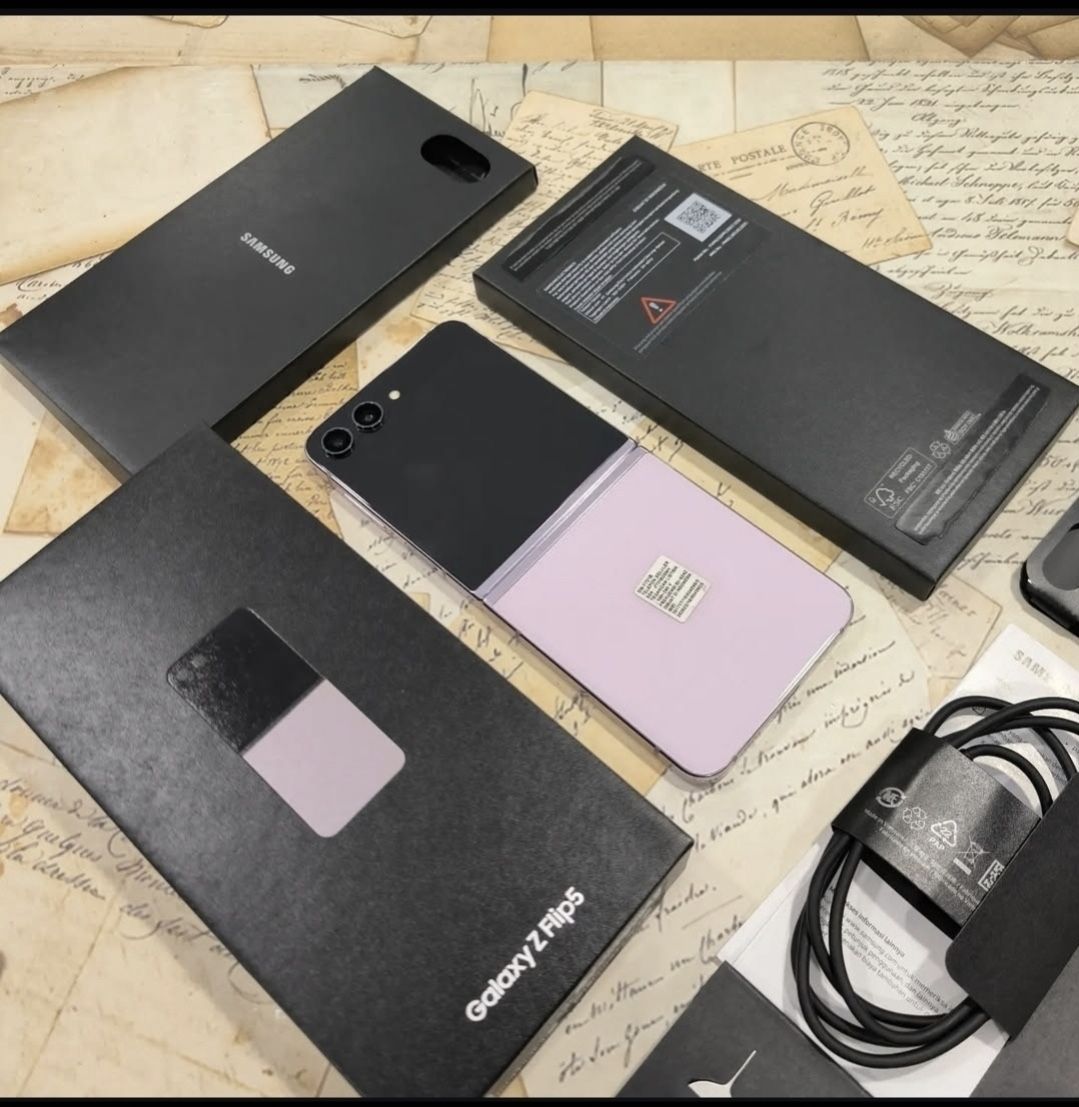 Samsung Galaxy Z Flip 5 Unlocked With Warranty