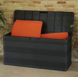 Large Plastic Outdoor Deck Box - Local Delivery Available for a Fee - See My Other Items π