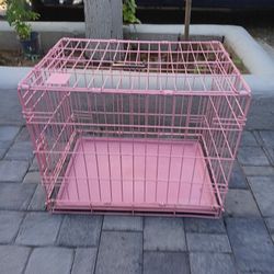 Medium Dog Cage  In Very Good Condition Very Nice