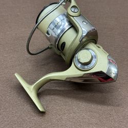 The Cabela's Fish Eagle FE3000X spinning reel 