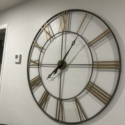 Wall Clock 