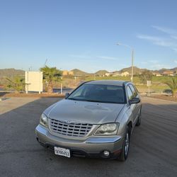 2004 Chrysler Pacifica 