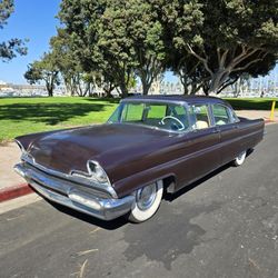 1956 Lincoln Premiere Custom 