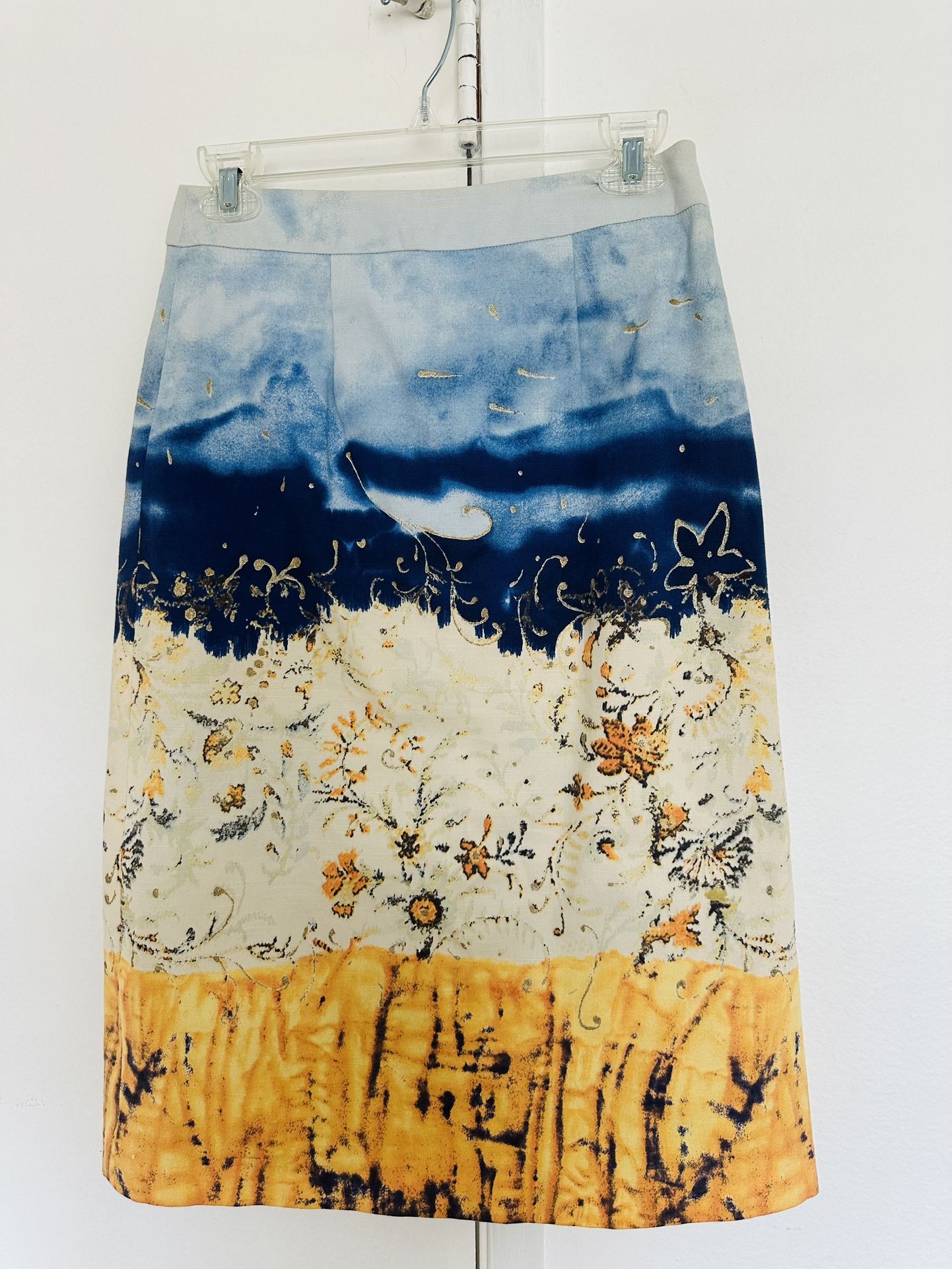 Trendy Tropical Print Skirt, Sky , Ocean and Florals, Flower Motif,