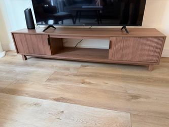 TV stand / credenza