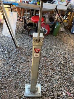 8000 lbs Heavy Duty Trailer Jack