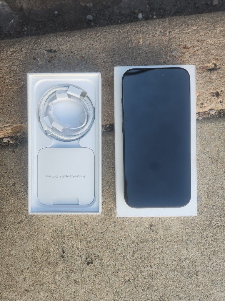 iPhone 15 NiB 128gb